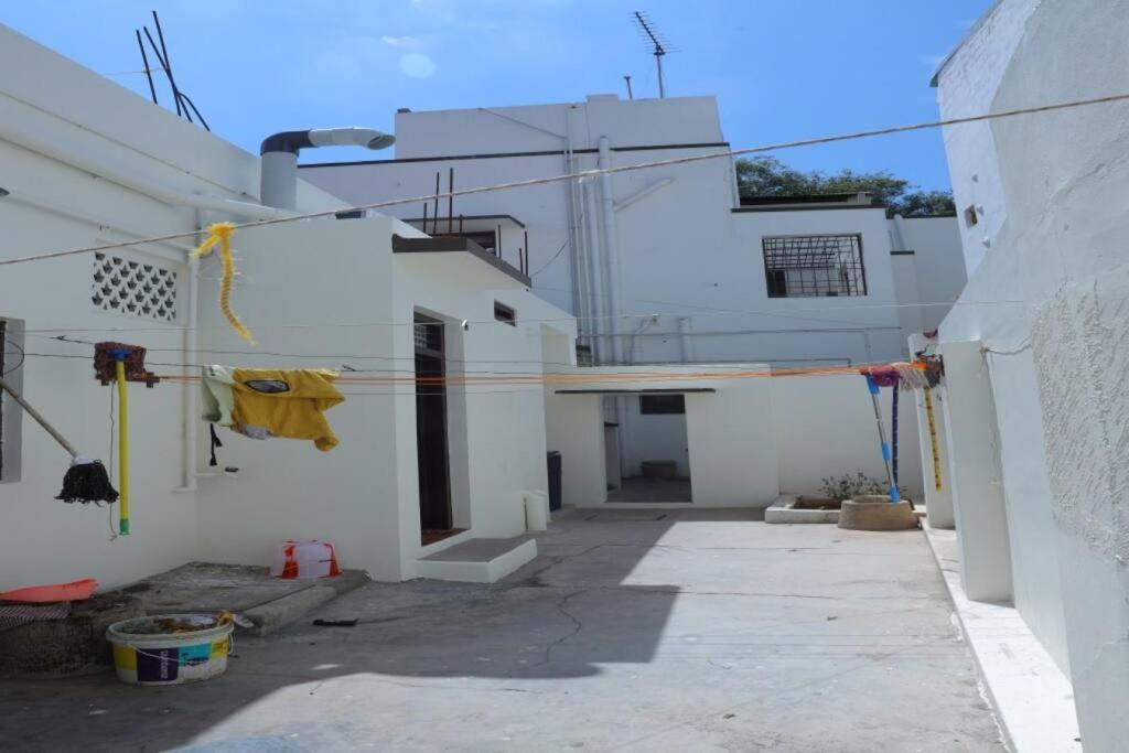Heritage Home With 3 Bed/3 Bath With Kitchen In A Residential Neighborhood. Madurai Esterno foto