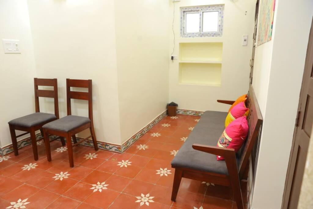 Heritage Home With 3 Bed/3 Bath With Kitchen In A Residential Neighborhood. Madurai Esterno foto