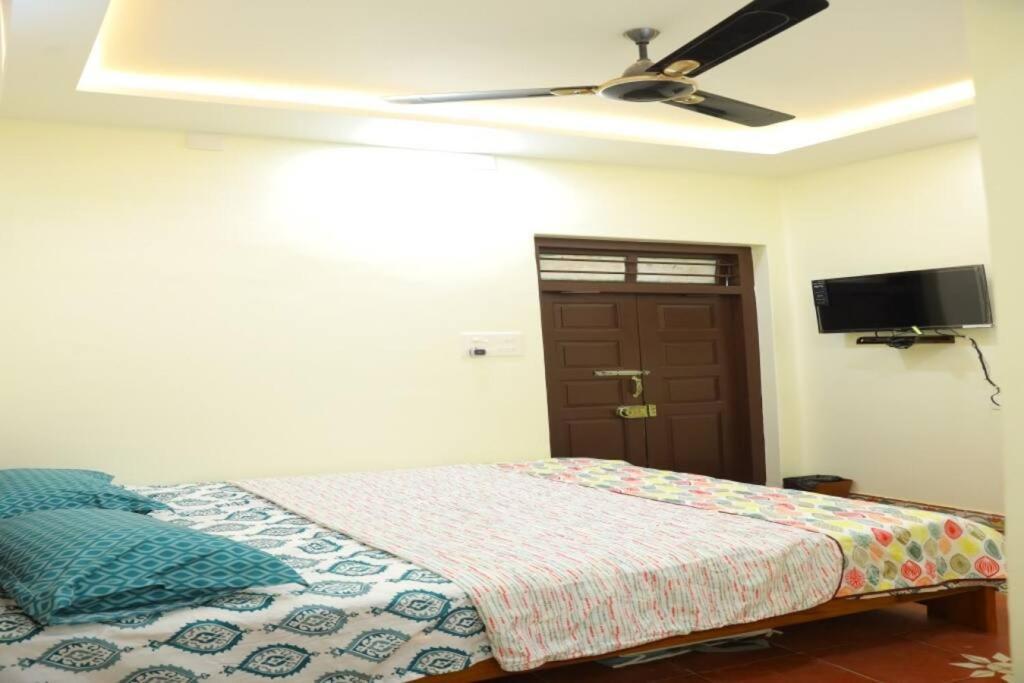Heritage Home With 3 Bed/3 Bath With Kitchen In A Residential Neighborhood. Madurai Esterno foto