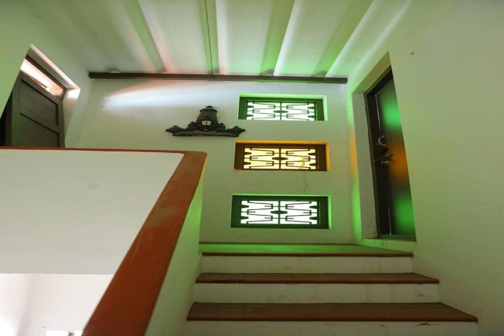 Heritage Home With 3 Bed/3 Bath With Kitchen In A Residential Neighborhood. Madurai Esterno foto
