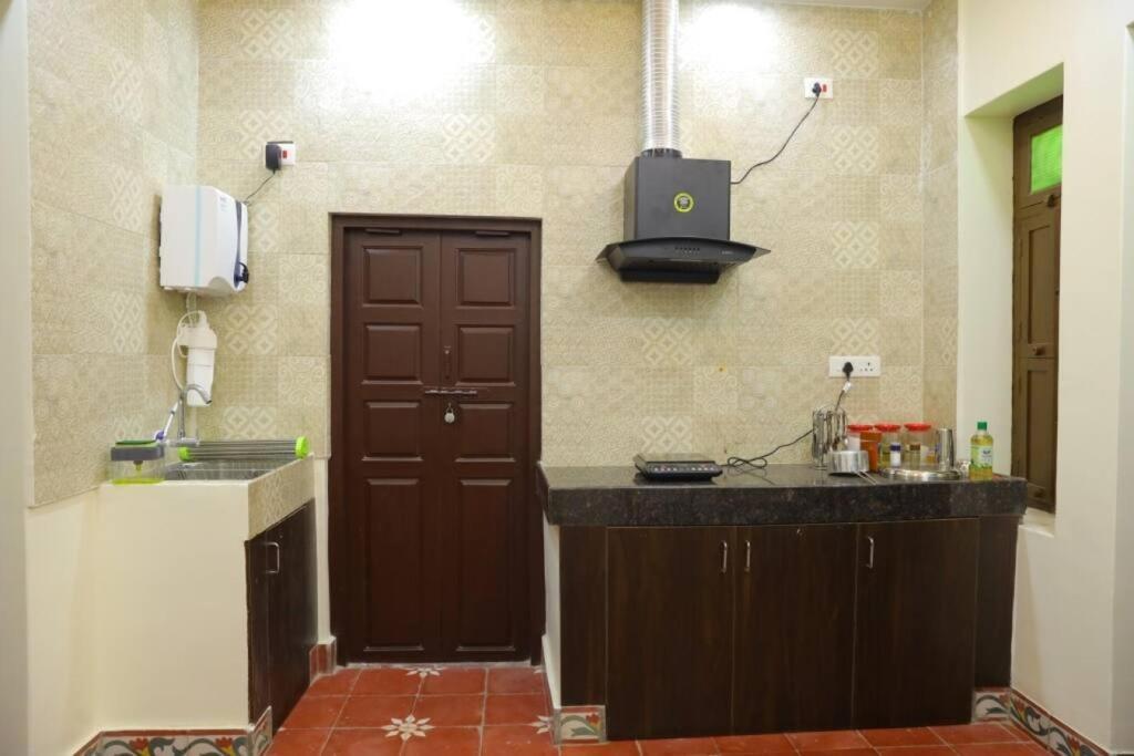 Heritage Home With 3 Bed/3 Bath With Kitchen In A Residential Neighborhood. Madurai Esterno foto